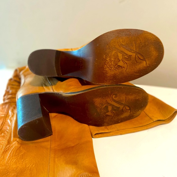 Frye Boots - Vintage - Picture 4 of 5